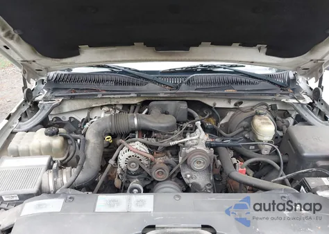 2005 Chevrolet Silverado 1500 Work Truck from USA, damaged, VIN 1GCEC14X95Z189471